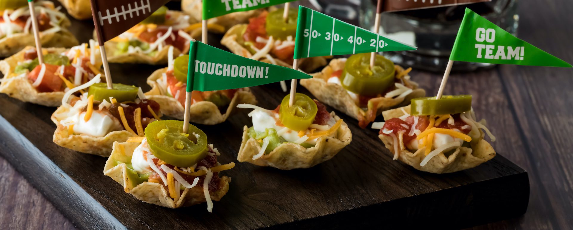 KC Chiefs fall football deck party tips for food