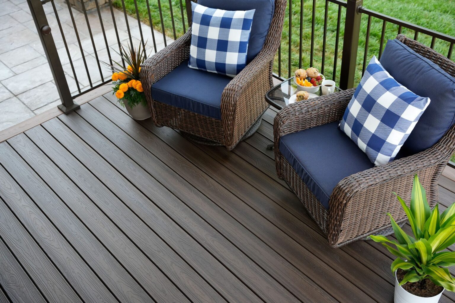 Composite decking, professonal deck builder, Creative Concepts & Design, Overland Park, 2025