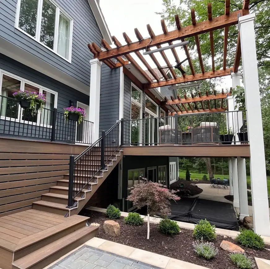 custom leawood pergola
